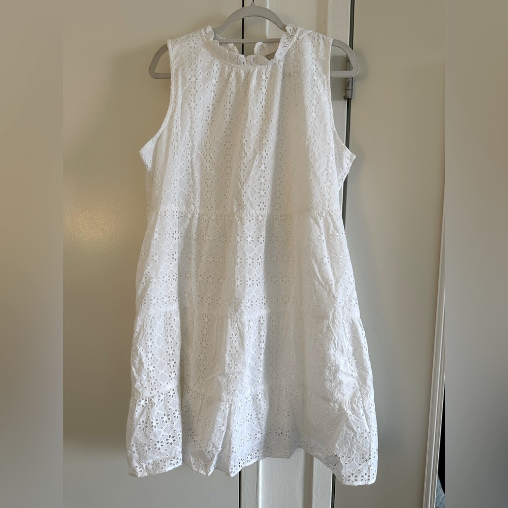 Loft tiered eyelet dress. New with tags. Size XL petite